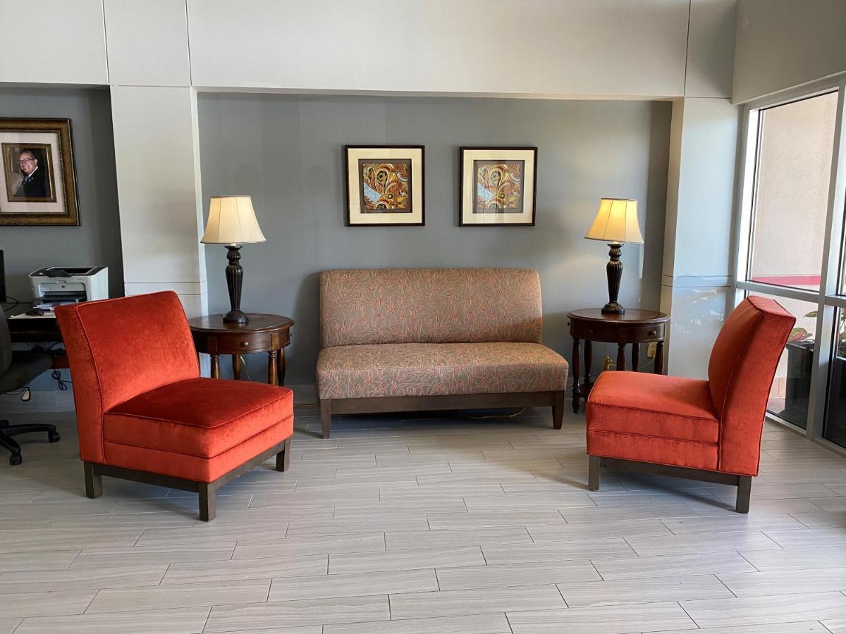 Ramada By Wyndham 2* Luling