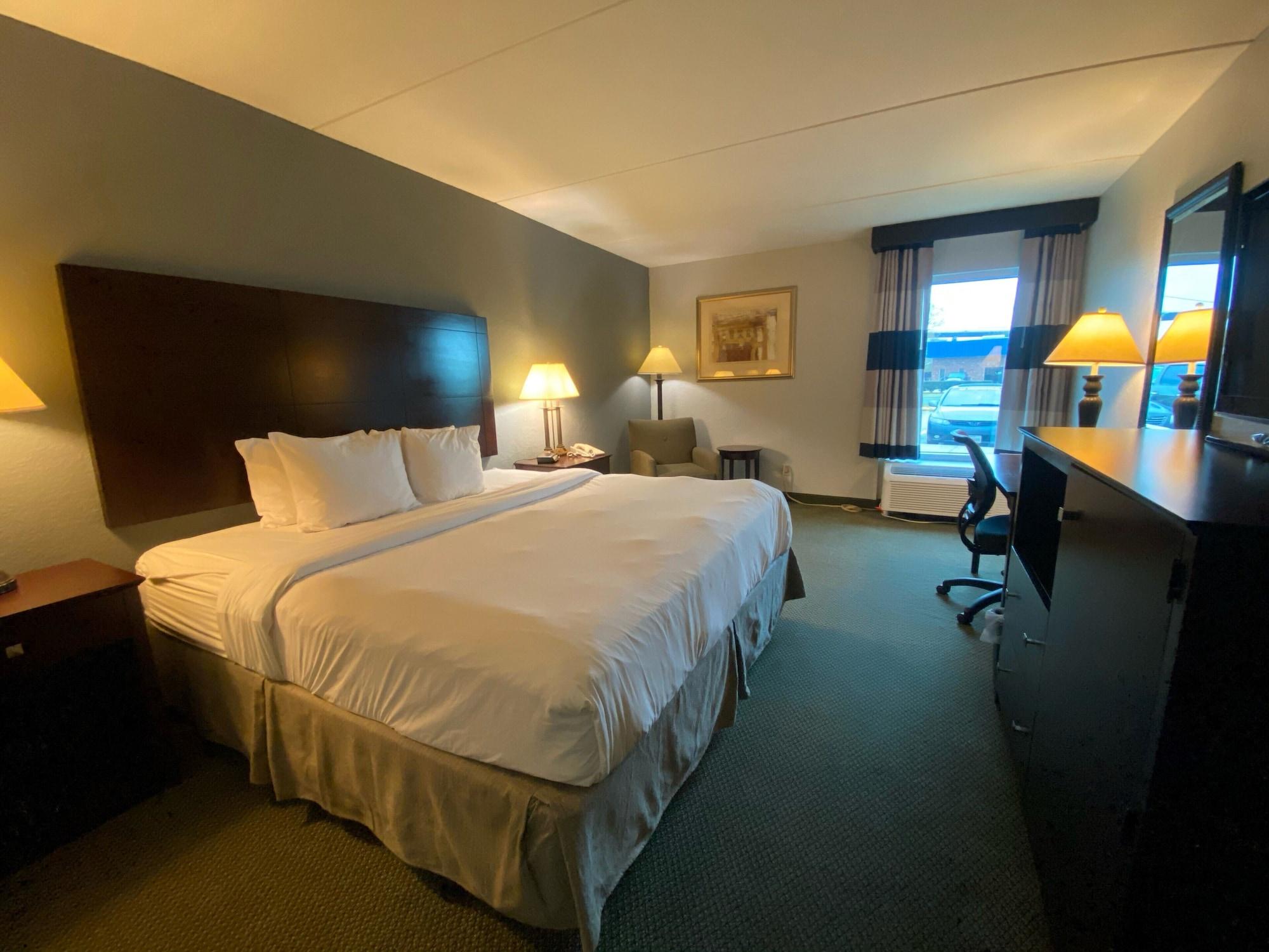 Ramada By Wyndham 2* Luling